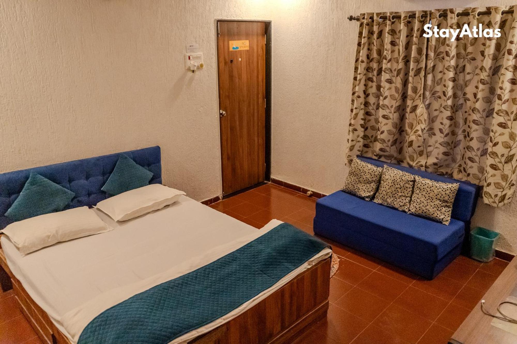 Nysa Villa & Homestay By Stayatlas Igatpuri Bagian luar foto