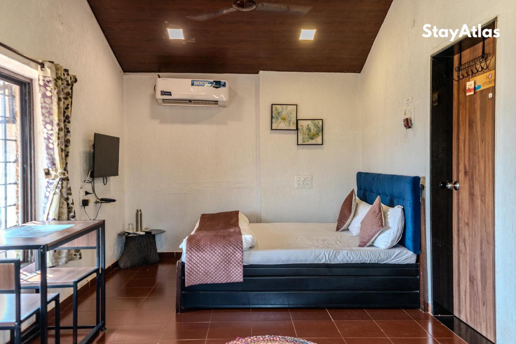 Nysa Villa & Homestay By Stayatlas Igatpuri Bagian luar foto