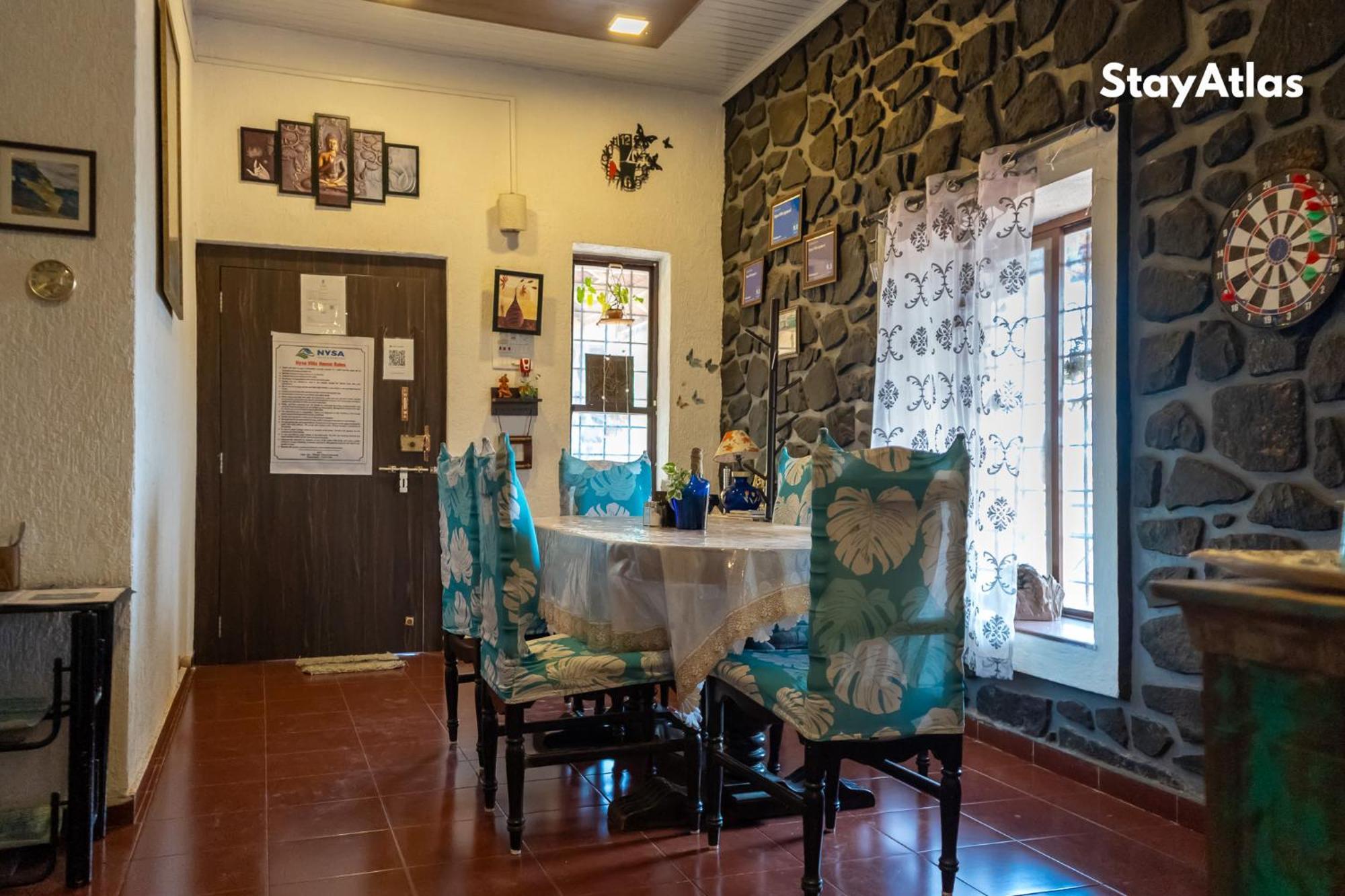 Nysa Villa & Homestay By Stayatlas Igatpuri Bagian luar foto